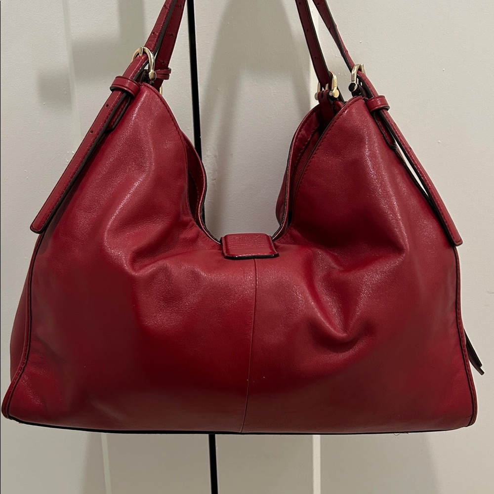 Coach Red Leather Shoulder Bag with Gold Hardware - Picture 6 of 16